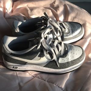 Low Top Nike AirForce 1